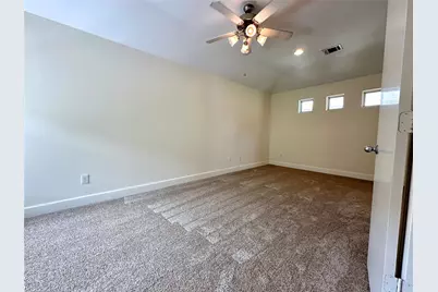 5951 South Loop E #43, Houston, TX 77033 - Photo 12