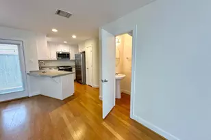 5951 S Loop E, Houston, TX 77033 - Photo 4