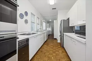 6202 Valley Forge Dr, Houston, TX 77057 - Photo 18