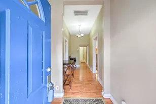 2809 Bernardo De Galvez Ave, Galveston, TX 77550 - Photo 2