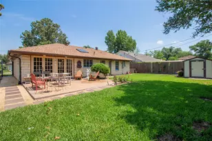 2107 Bron Holly Dr, Houston, TX 77018 - Photo 20