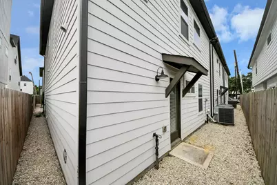 6715 Allegheny Street, Houston, TX 77021 - Photo 16