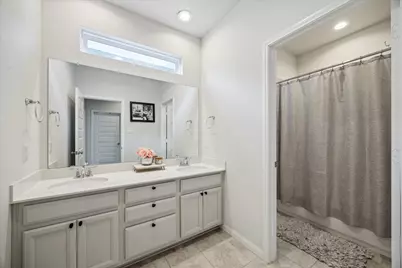 9906 Brickhouse Drive, Houston, TX 77080 - Photo 12