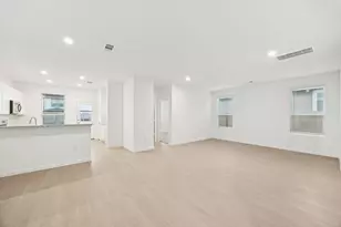 26266 Arrowleaf Dr, Magnolia, TX 77355 - Photo 4