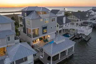 3430 Treasure Cir, Galveston, TX 77554 - Photo 40