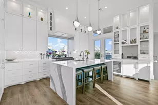 3430 Treasure Cir, Galveston, TX 77554 - Photo 10