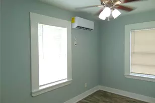 5113 Ave O 1/2 Front St, Galveston, TX 77551 - Photo 18