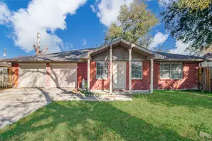 231 Gruss Dr, Houston, TX 77060 - Photo 2