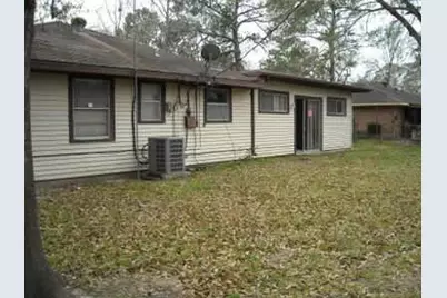 231 Gruss Drive, Houston, TX 77060 - Photo 2