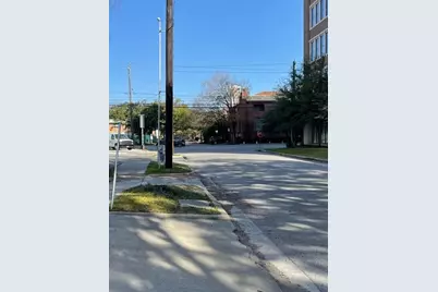4310 Mount Vernon Street #6, Houston, TX 77006 - Photo 8
