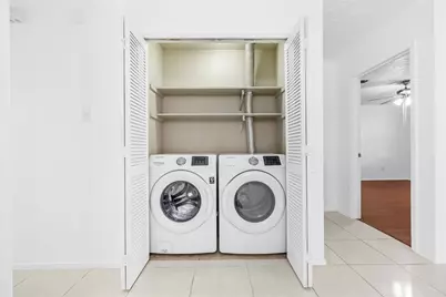 6517 S Briar Bayou Drive, Houston, TX 77072 - Photo 20