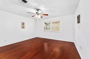 6517 S Briar Bayou Dr, Houston, TX 77072 - Photo 14