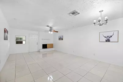 6517 S Briar Bayou Drive, Houston, TX 77072 - Photo 6