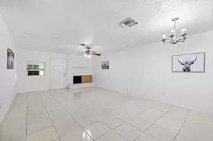 6517 S Briar Bayou Dr, Houston, TX 77072 - Photo 6