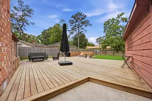 2051 Shadow Rock Dr, Houston, TX 77339 - Photo 20