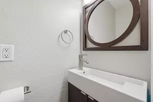 2051 Shadow Rock Dr, Houston, TX 77339 - Photo 8