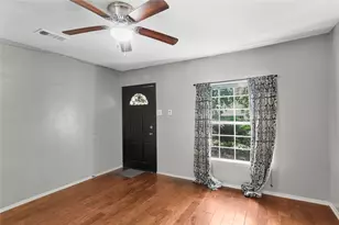 8617 Woodruff St, Houston, TX 77012 - Photo 4