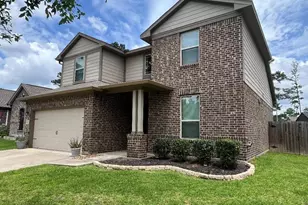 2340 La Salle Woods, Conroe, TX 77304 - Photo 2