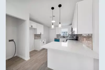 1609 Elmview Drive #8, Houston, TX 77080 - Photo 1