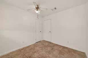 6311 Tall Willow Dr, Houston, TX 77088 - Photo 24