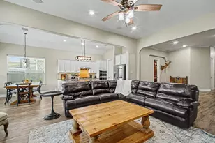 296 Westwood Dr Dr, League City, TX 77573 - Photo 10