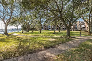 1801 Enterprise Ave, League City, TX 77573 - Photo 30