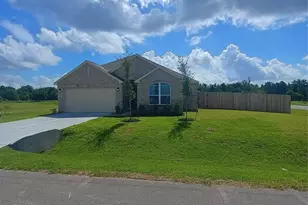26414 Cooperstown Wy, Splendora, TX 77372 - Photo 2