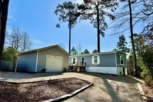 939 Whisperwood Dr, Onalaska, TX 77360 - Photo 2