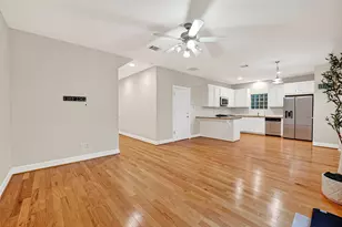 3730 Main Poplar Dr, Houston, TX 77025 - Photo 6
