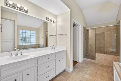 3730 Main Poplar Dr, Houston, TX 77025 - Photo 26