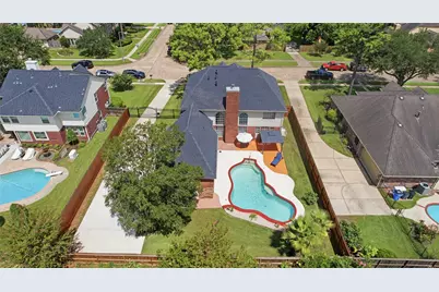 1305 Wilderness Pines Drive, Friendswood, TX 77546 - Photo 44