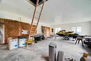 1013 Battlebell Rd, Highlands, TX 77562 - Photo 22