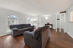 6447 W Fuqua Dr, Houston, TX 77489 - Photo 4
