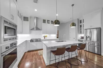 310 W 18th Street, Houston, TX 77008 - Photo 12