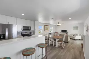 12917 John Reynolds Rd, Galveston, TX 77554 - Photo 16