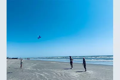 12917 John Reynolds Road, Galveston, TX 77554 - Photo 8