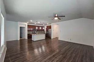 2111 Levant Ln, Baytown, TX 77523 - Photo 20