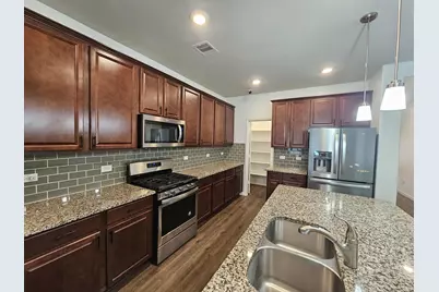 2111 Levant Lane, Baytown, TX 77523 - Photo 16