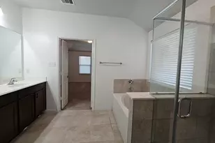 2111 Levant Ln, Baytown, TX 77523 - Photo 26