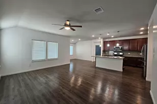 2111 Levant Ln, Baytown, TX 77523 - Photo 10