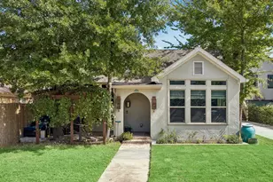 542 Granberry St, Houston, TX 77007 - Photo 1