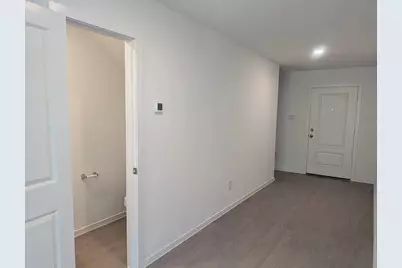 9015 Rose Pelican Lane, Baytown, TX 77521 - Photo 12