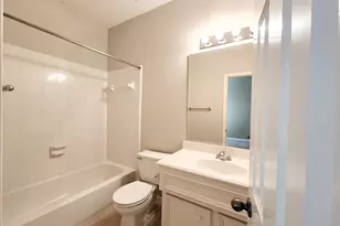 2637 W Dallas St, Houston, TX 77019 - Photo 18