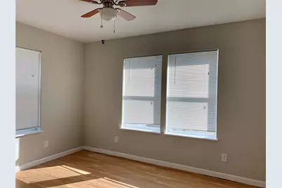 5026 Jefferson Street, Houston, TX 77023 - Photo 12