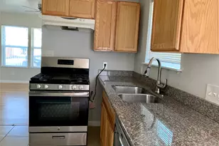 5026 Jefferson St, Houston, TX 77023 - Photo 6