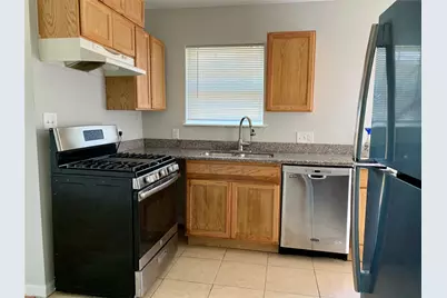 5026 Jefferson Street, Houston, TX 77023 - Photo 14
