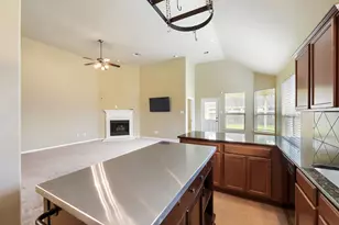 506 Carson Ridge Dr, Spring, TX 77386 - Photo 8