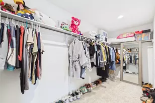 3919 Hawaiian Ct, Baytown, TX 77521 - Photo 22