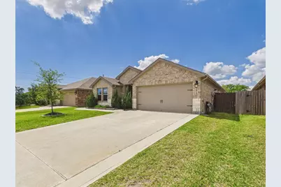 3919 Hawaiian Court, Baytown, TX 77521 - Photo 2