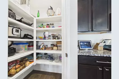 3919 Hawaiian Court, Baytown, TX 77521 - Photo 12